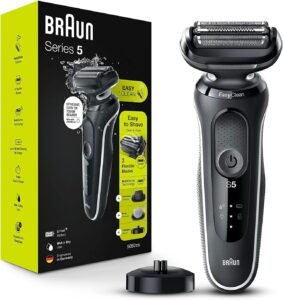 Braun Electric Razor for Men, Waterproof Foil Shaver